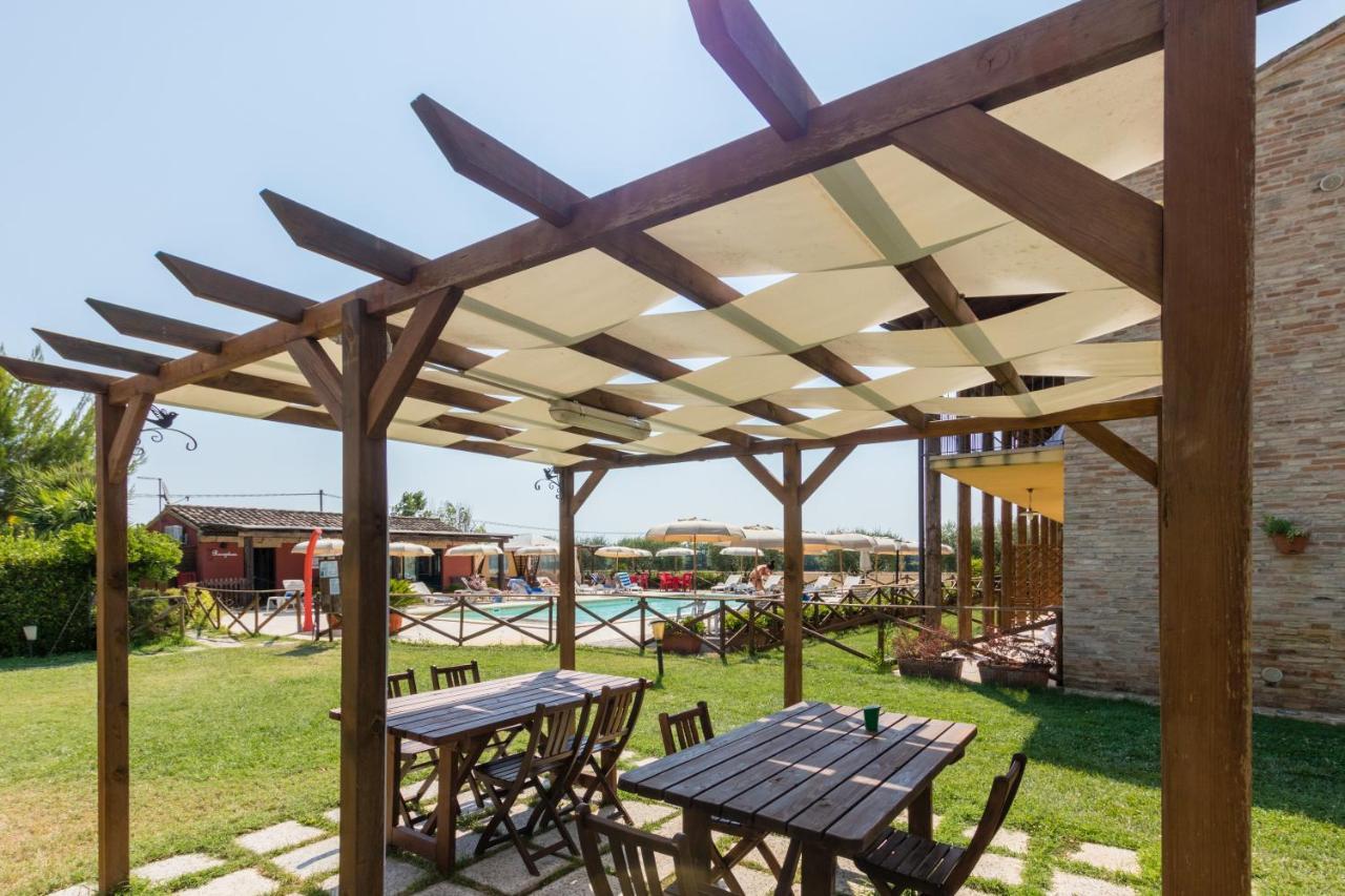 Aparthotel Casale Del Conero Porto Recanati Exterior foto